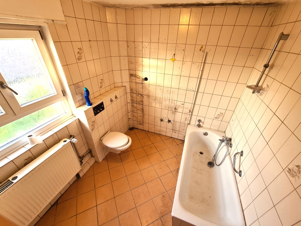 DOPPELHAUSHÄLFTE IN AUßERGEWÖHNLICHER RANDLAGE – Karlsruhe / Palmbach – Vorschaubild 38