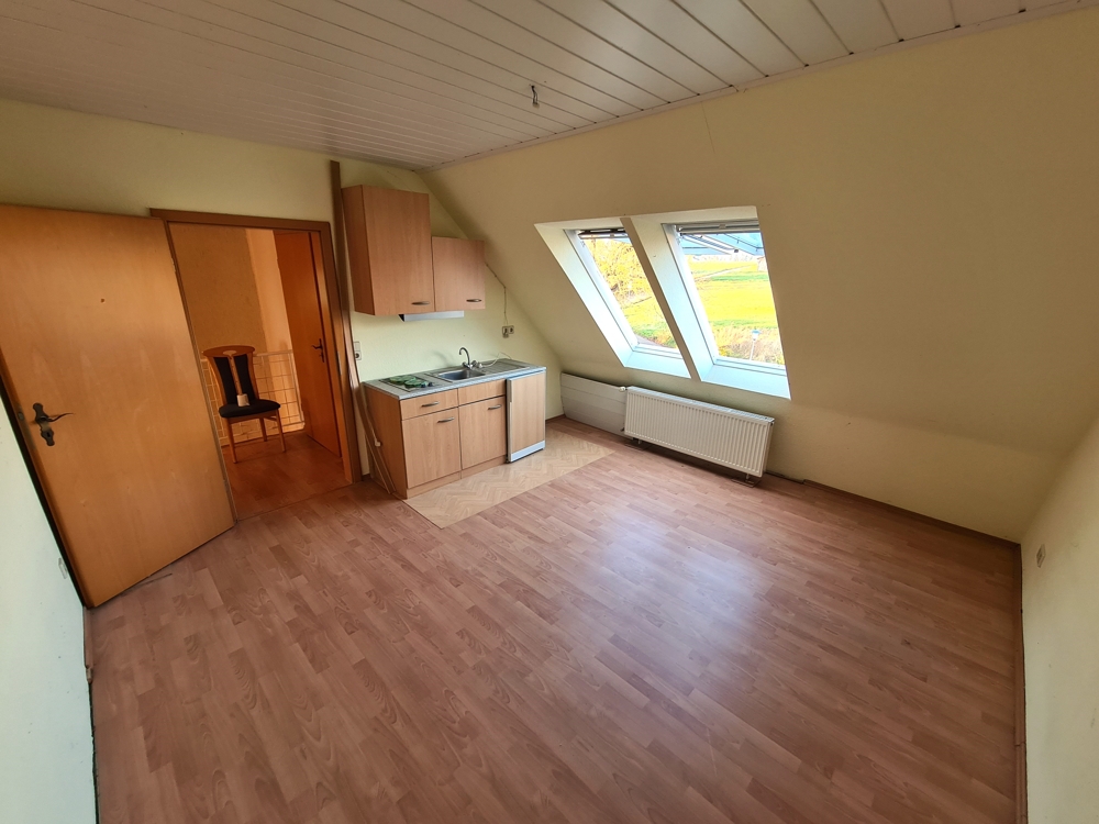 DOPPELHAUSHÄLFTE IN AUßERGEWÖHNLICHER RANDLAGE – Karlsruhe / Palmbach – Vorschaubild 42