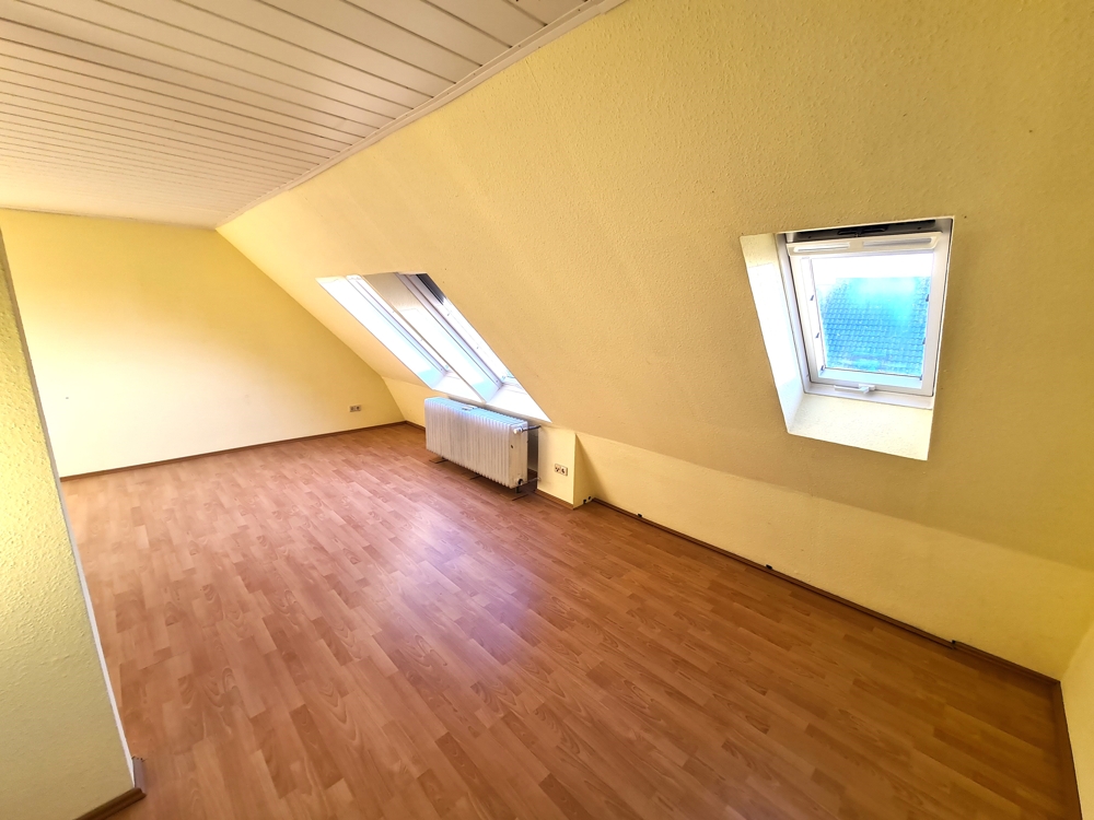 DOPPELHAUSHÄLFTE IN AUßERGEWÖHNLICHER RANDLAGE – Karlsruhe / Palmbach – Vorschaubild 45