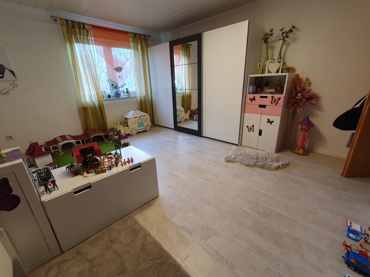 Repräsentatives Familienhaus mit Einliegerwohnung – Hude – Vorschaubild 9