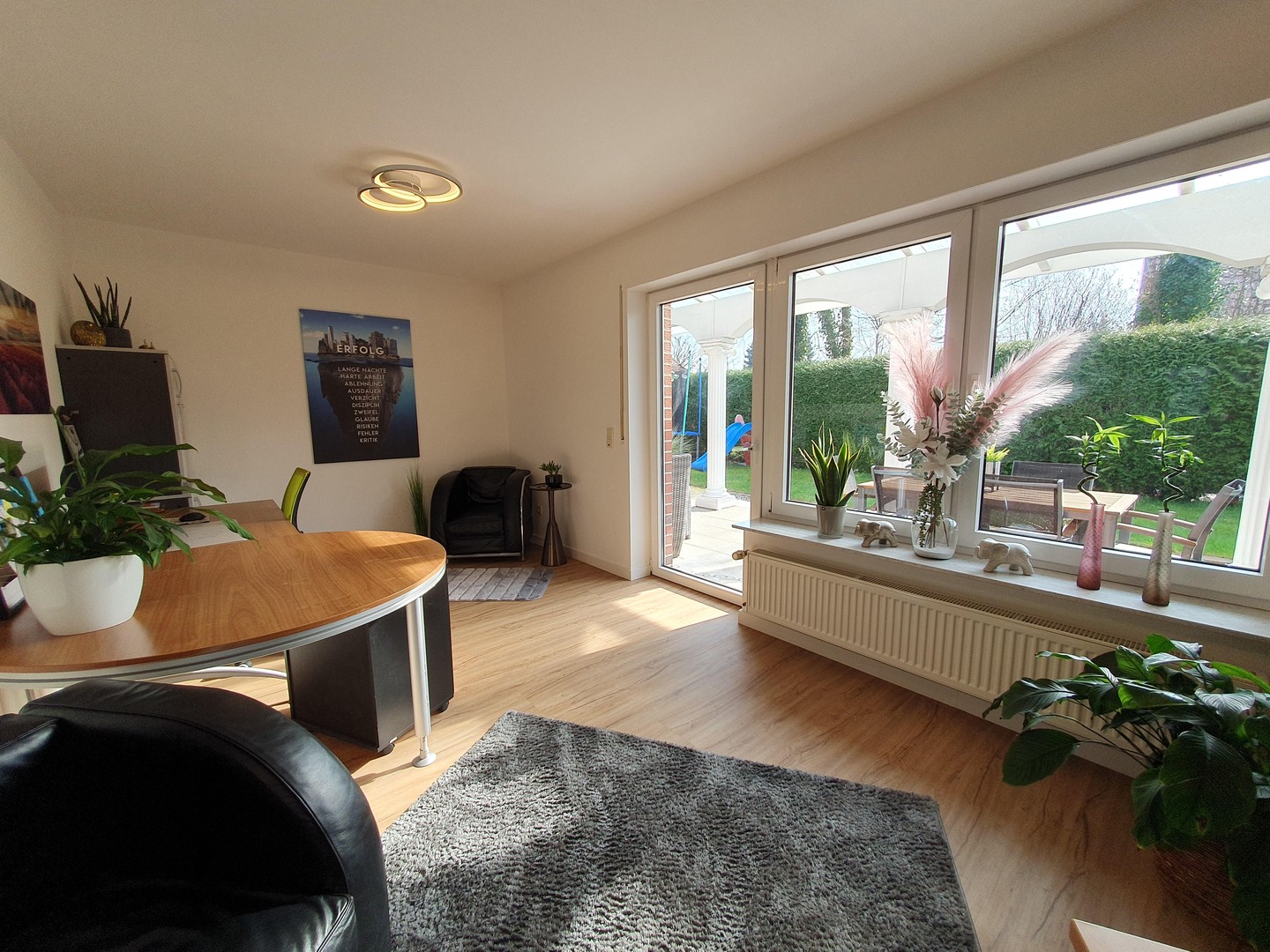 Repräsentatives Familienhaus mit Einliegerwohnung – Hude – Vorschaubild 17