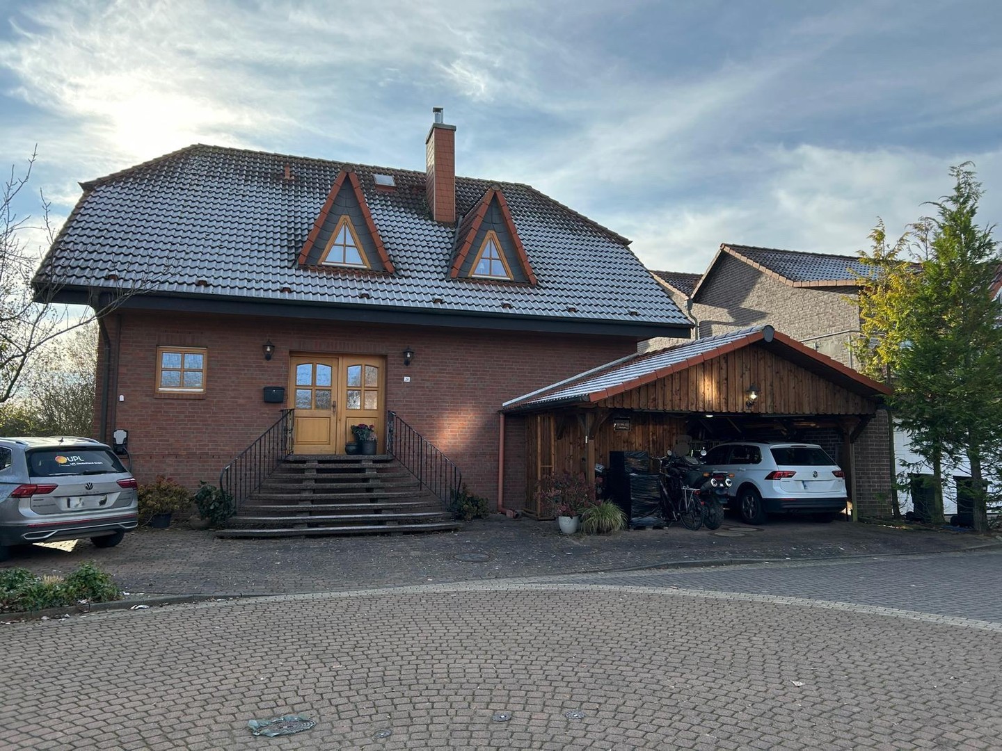 Einfamilienhaus auf dem Dorf vor den Toren Hannovers zu verkaufen / von Privat – Sehnde – Bild 1 von 29