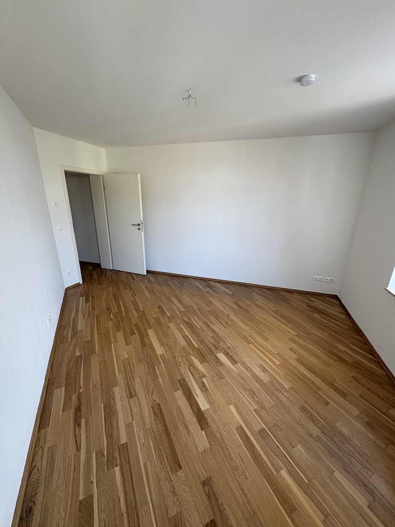 Helle, modernisierte 2-Zimmer-Wohnung mit Loggia und Einbauküche – Leipzig – Vorschaubild 12