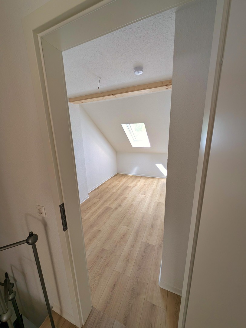 Eigentumswohnung Maisonette 5 Schlafräume, große Wohnküche und 2 Bäder – Chemnitz – Vorschaubild 17