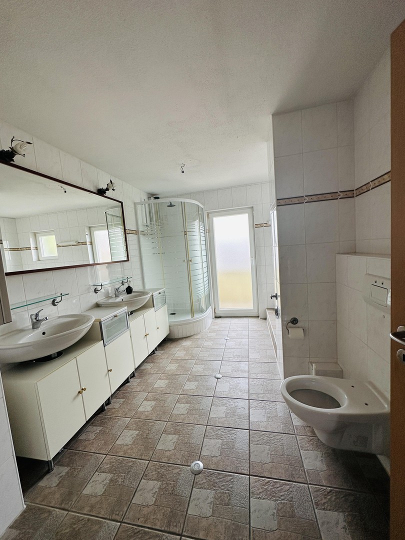 Helle Maisonette mit Dachterrasse – Nürnberg – Vorschaubild 9