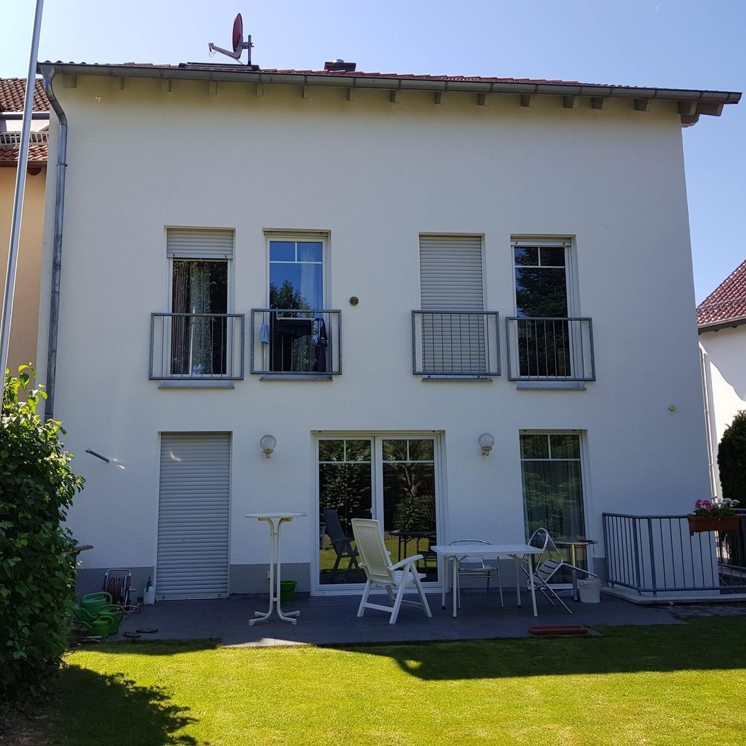 Familienfreundlich & flexibel: Großzügiges Haus in Flörsheim (zentral) – Flörsheim – Vorschaubild 3
