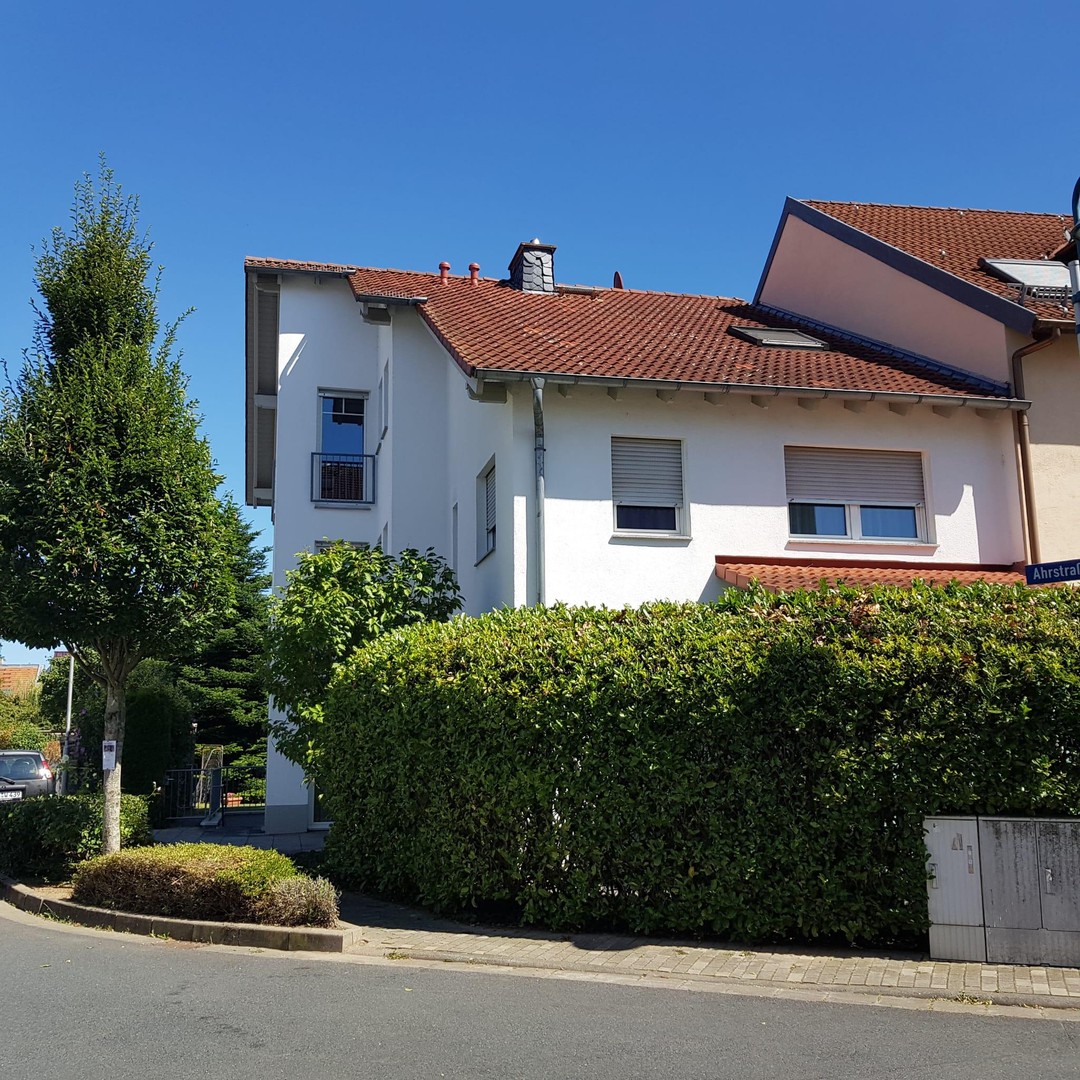 Familienfreundlich & flexibel: Großzügiges Haus in Flörsheim (zentral) – Flörsheim – Vorschaubild 4