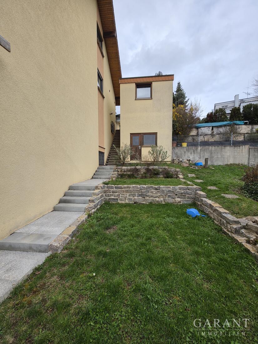 Traumhafte Aussicht in Wimsheim - Großzügiges Doppelhaus mit viel Platz, Sauna & Wärmepumpe – Wimsheim – Vorschaubild 32
