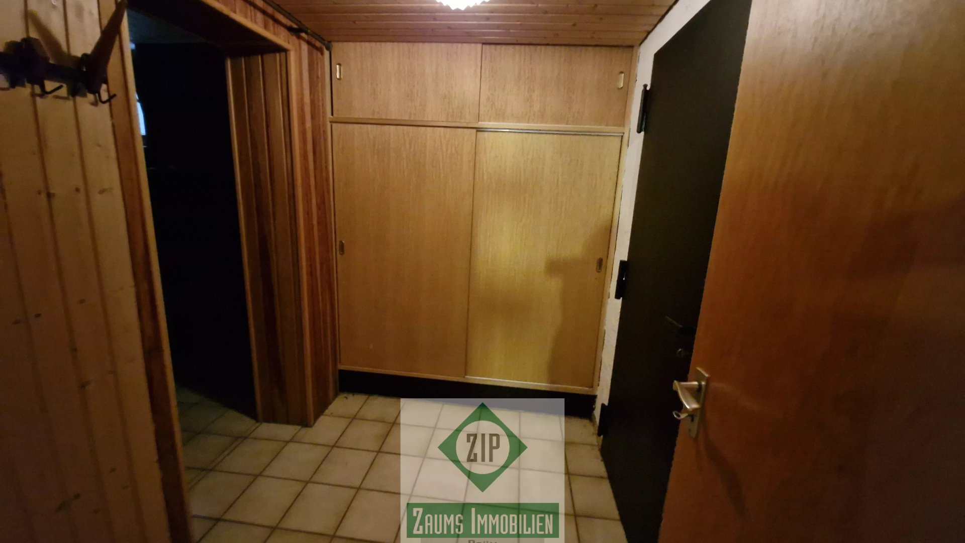Einfamilienhaus mit 2 Wintergärten in Zentraler Ortslage mit 2 Garagen mit Unterbau und Weitsicht – Orlenbach – Vorschaubild 27