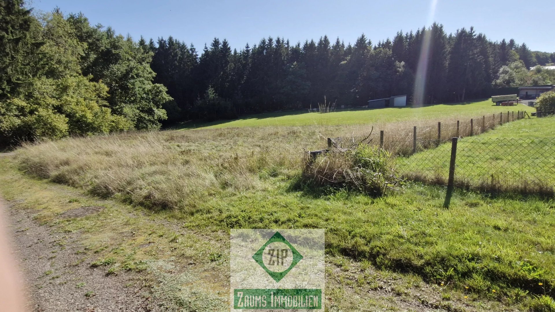 Einfamilienhaus mit 2 Wintergärten in Zentraler Ortslage mit 2 Garagen mit Unterbau und Weitsicht – Orlenbach – Vorschaubild 75