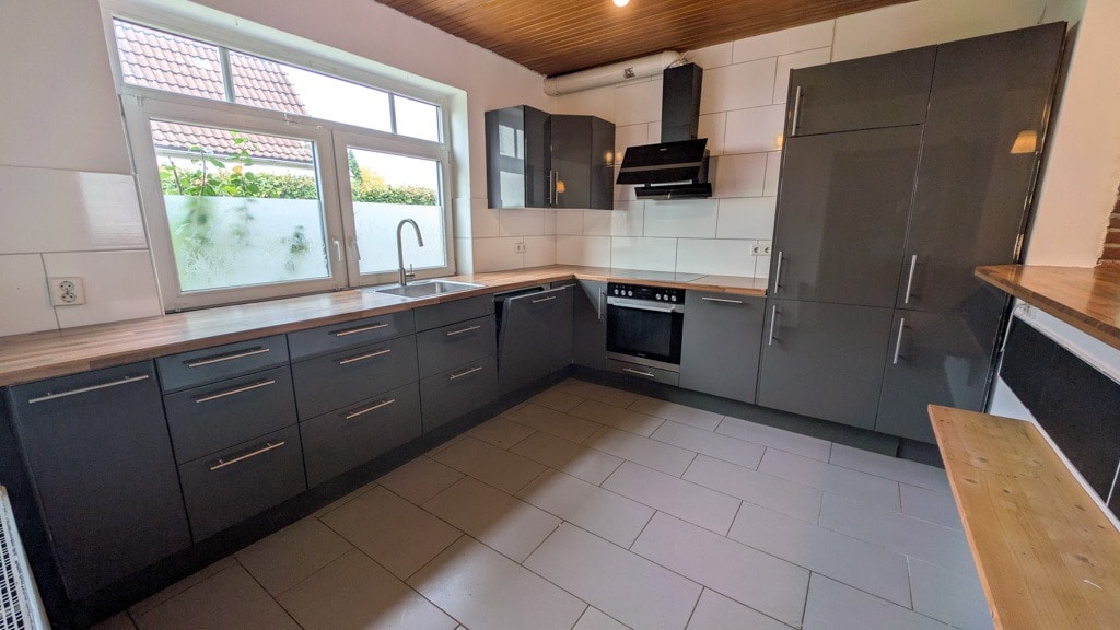 Einfamilienhaus in zentraler Lage von Schleswig – modernisiert, bezugsfrei – Schleswig – Vorschaubild 4
