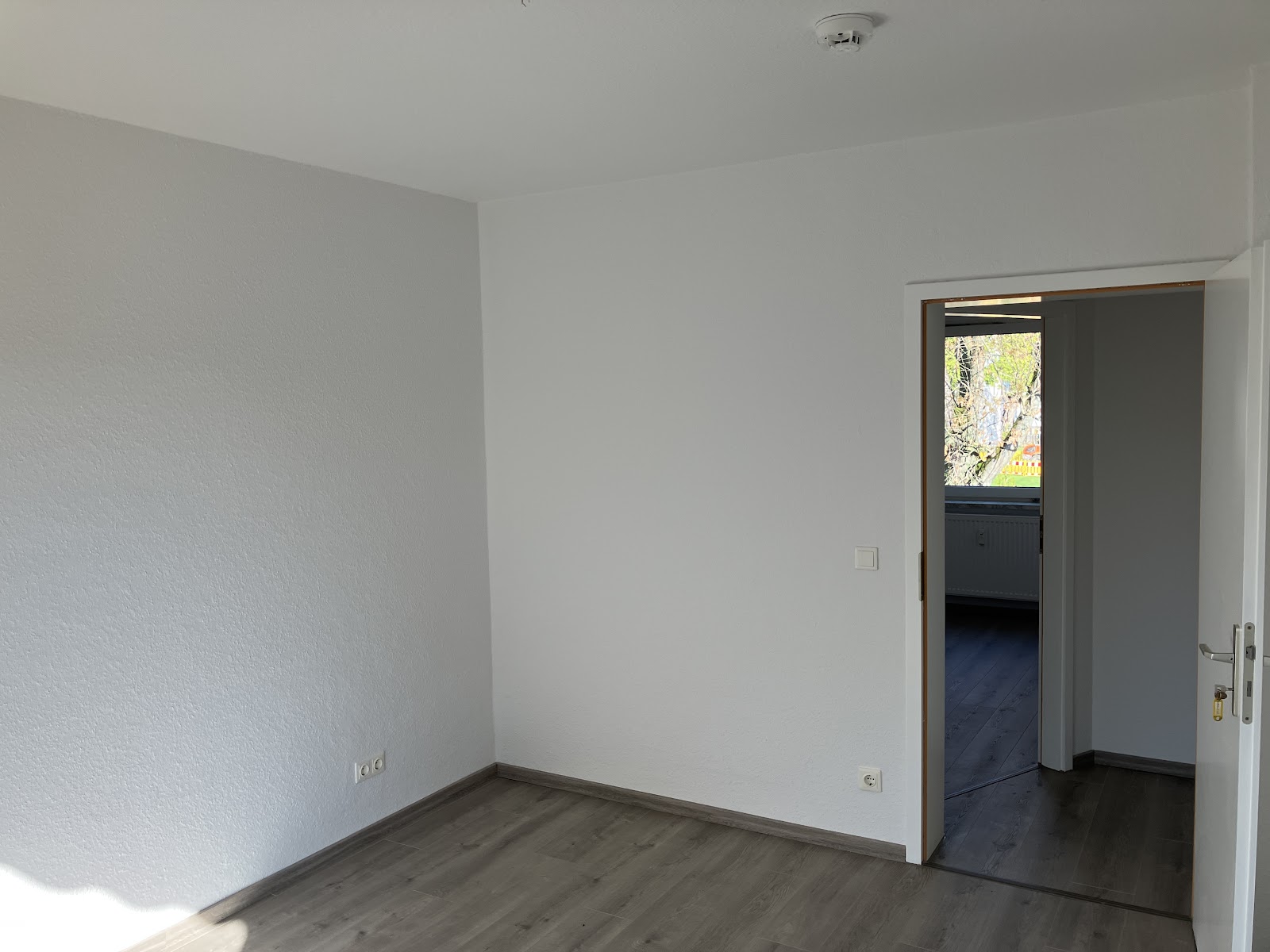 Renoviertes Wohnglück mit kleinem Balkon genießen – Salzgitter – Vorschaubild 3
