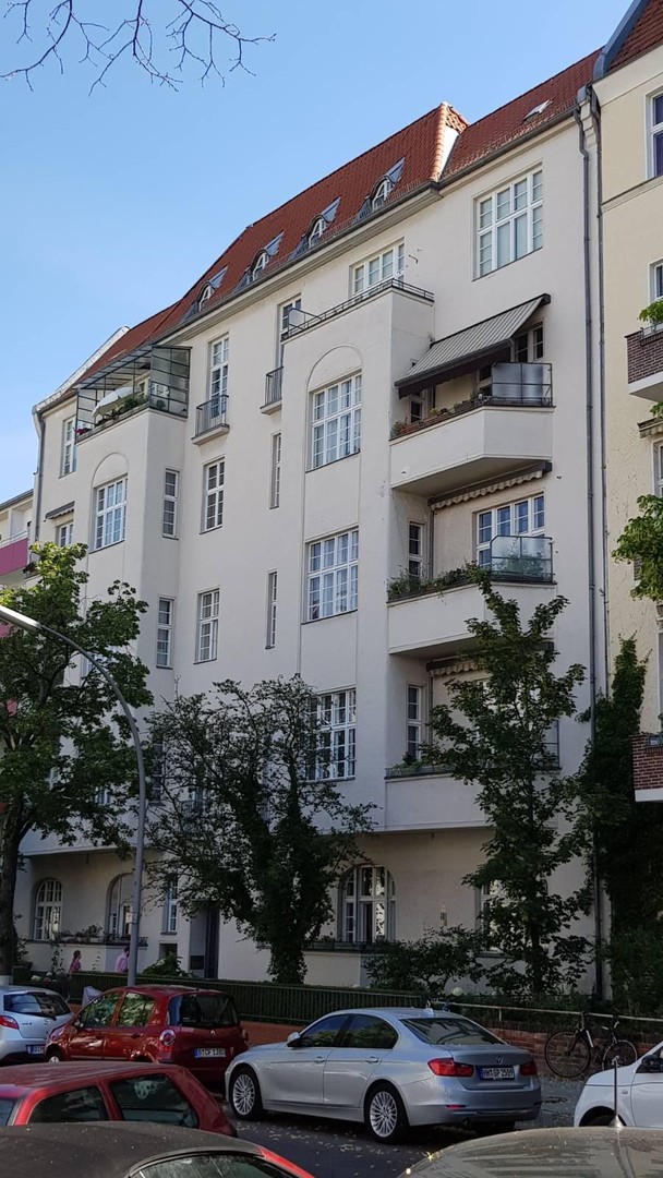 Stilvolle 6-Zi.-Altbauwohnung mit Aufzug+Weitblick in Berlin-Wilmersdorf,bezugsfrei von privat – Berlin – Bild 1 von 24