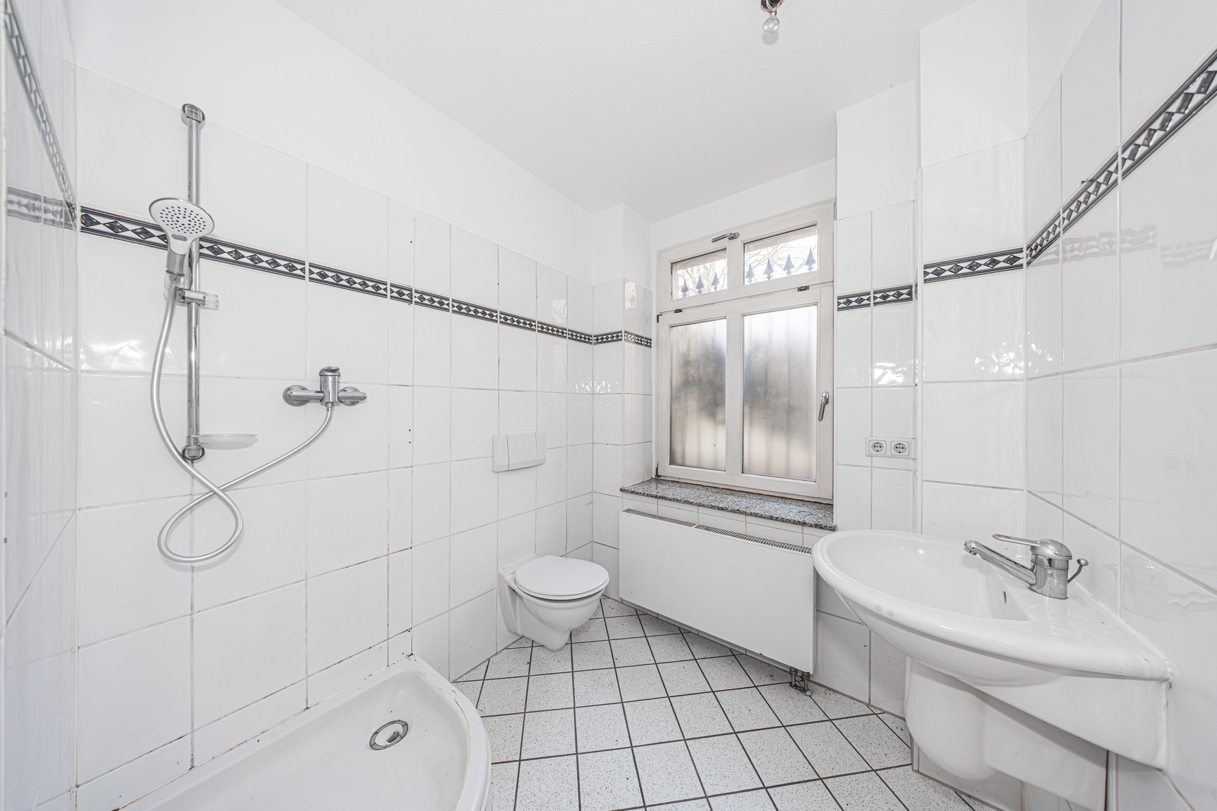 NEU: Souterrainwohnung in exklusiver Umgebung – Leipzig – Vorschaubild 13