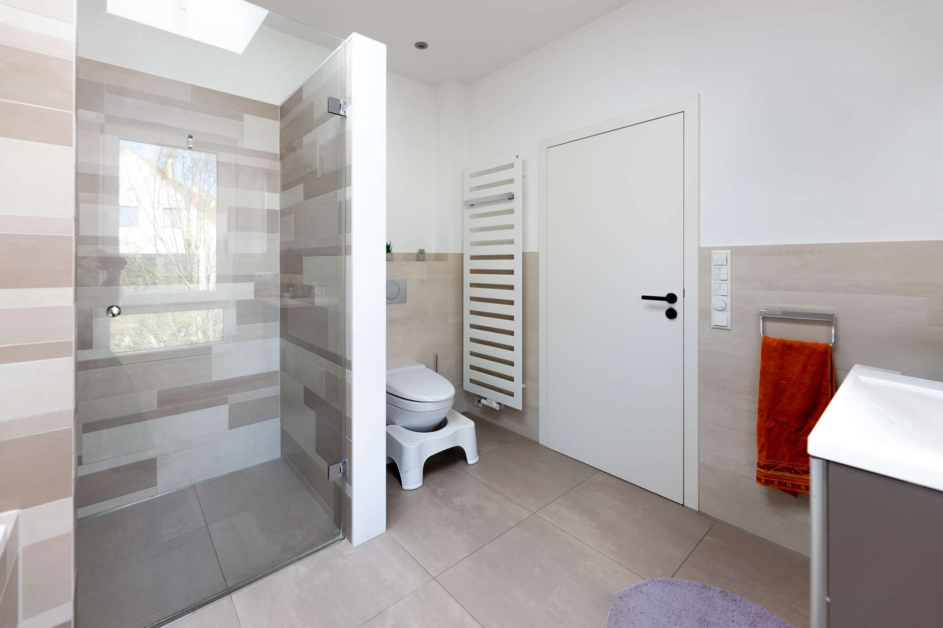 Premium-Wohnen in Leipzig-Gohlis: Exklusives 6-Zimmer-Haus mit moderner Architektur – Leipzig – Vorschaubild 11