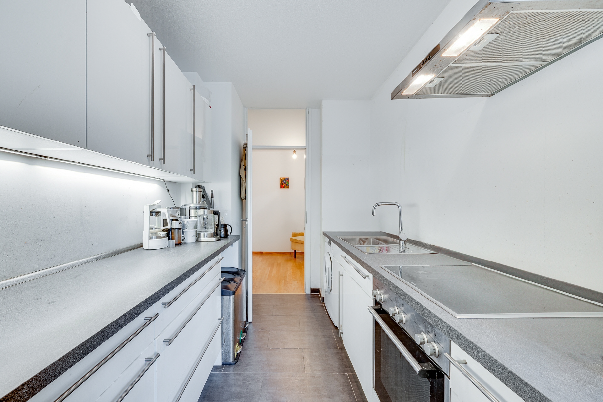 AIGNER - 4-Zi.-Wohnung mit idealer Aufteilung & Balkon direkt am Univiertel! – München – Vorschaubild 8