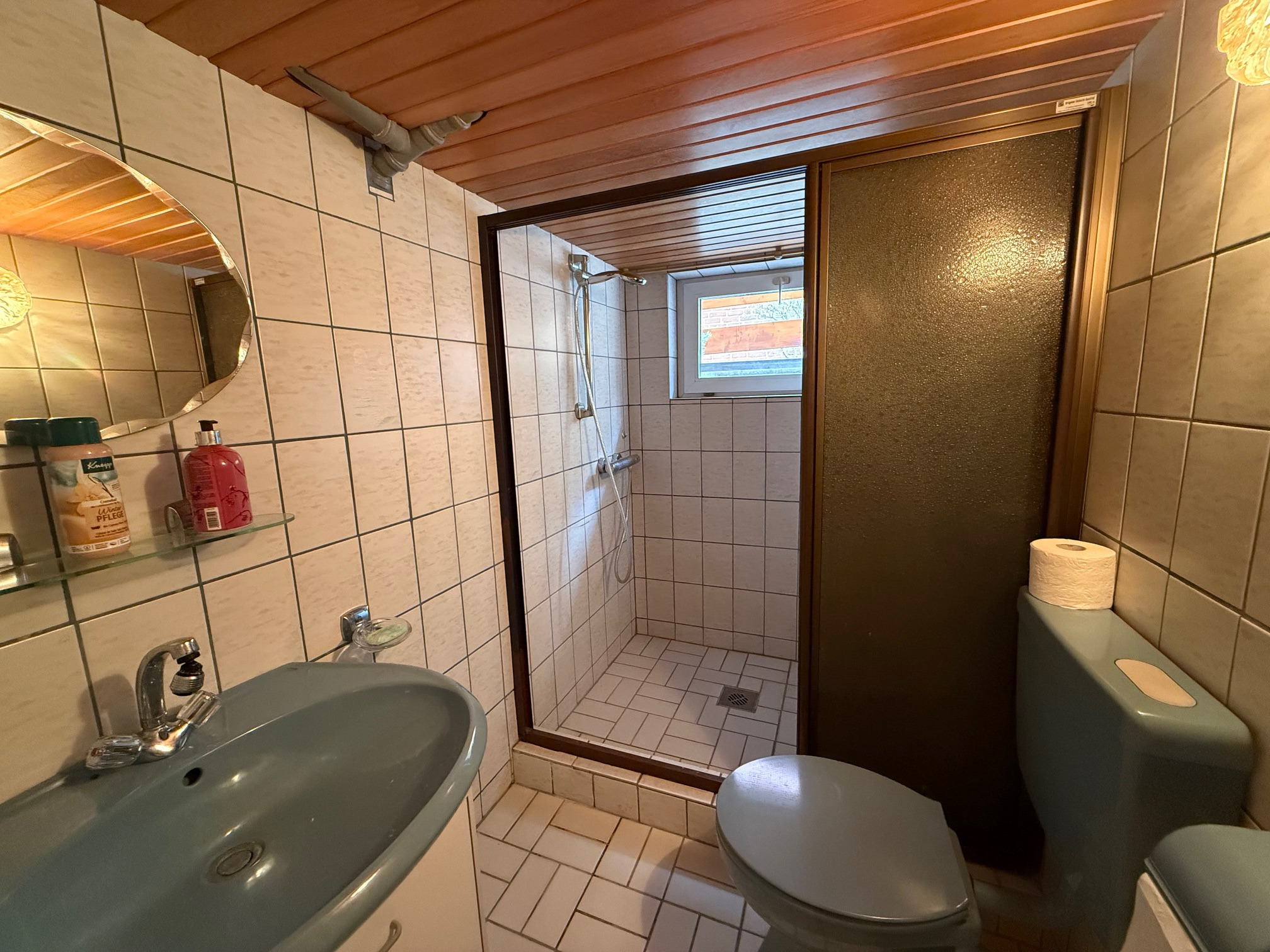 1-2-Familienhaus mit Wohlfühlatmosphäre,Balkon,Doppelgarage uvm. in Emmerstedt – Helmstedt – Vorschaubild 27