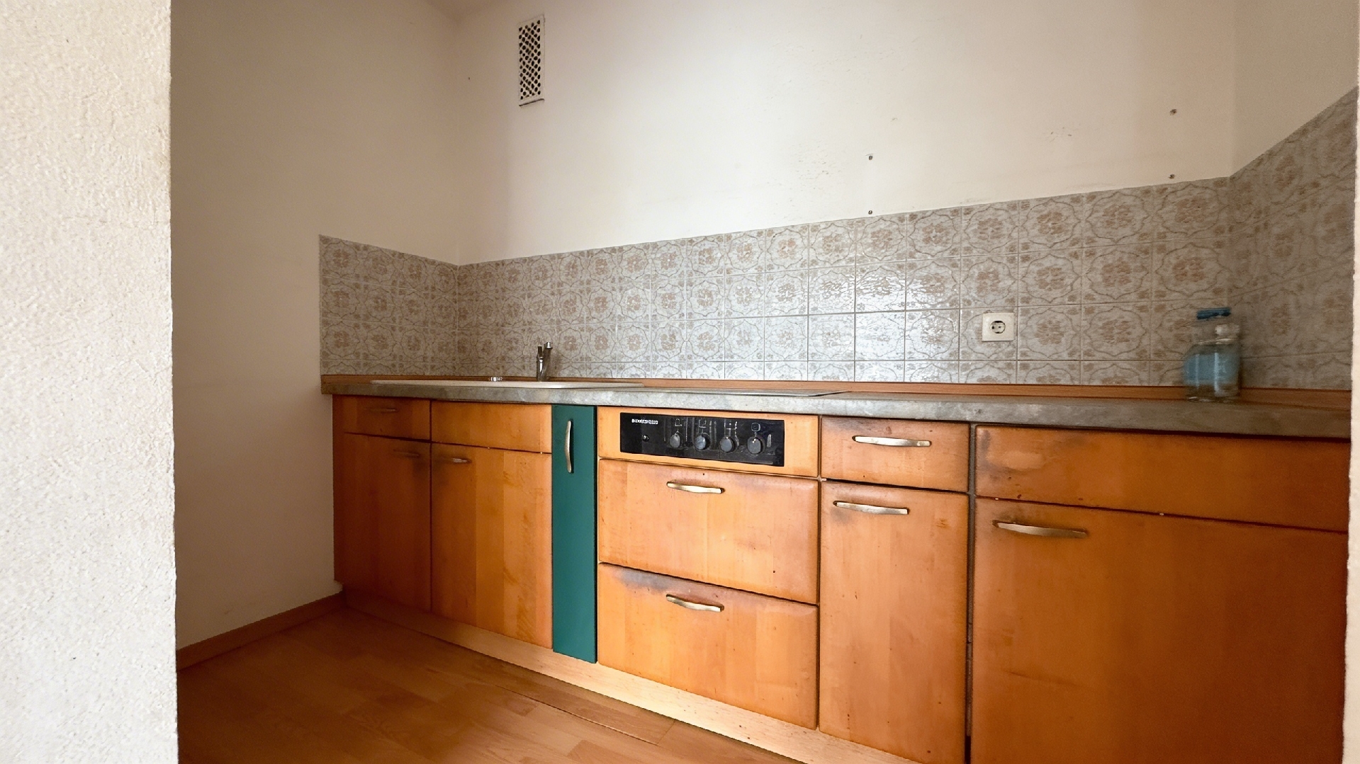 DÜSSELDORF-FLINGERN/DÜSSELTAL: 2-ZIMMERWOHNUNG MIT AUFZUG, BALKON UND BLICK INS GRÜNE ZU KAUFEN! – Düsseldorf – Vorschaubild 5