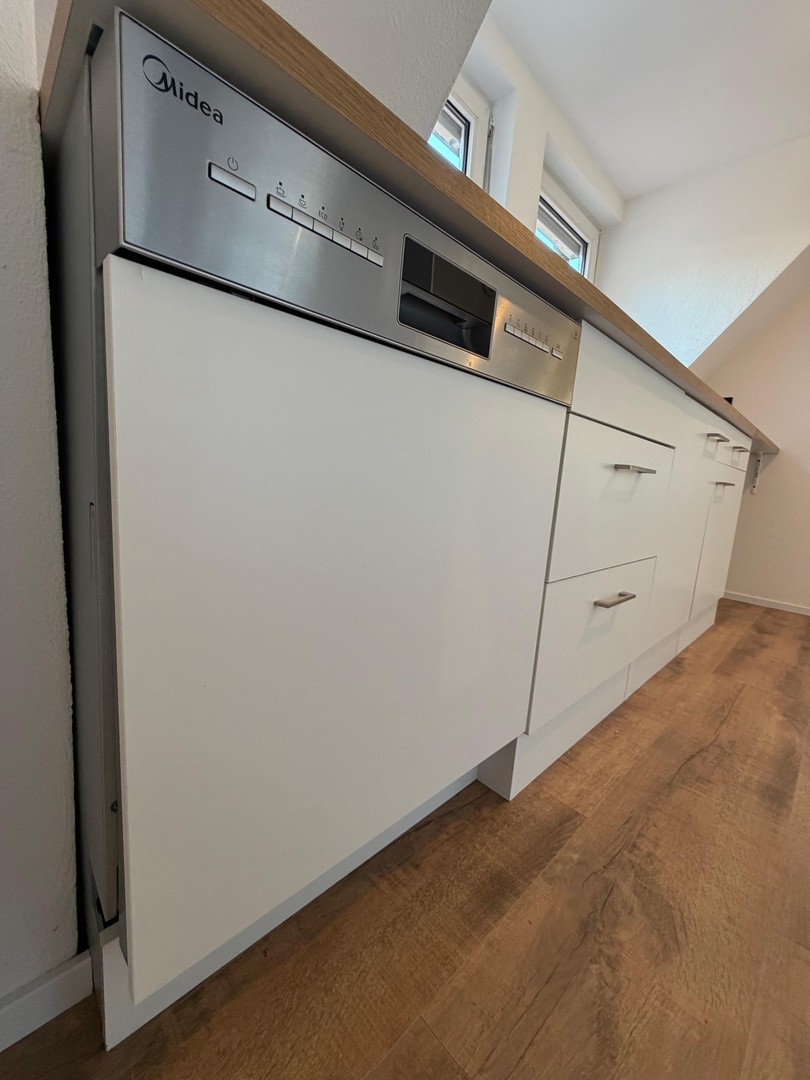 Vermietete Dachgeschosswohnung zur Kapitalanlage, Mietrendite 5,7 % – Windsbach – Vorschaubild 8