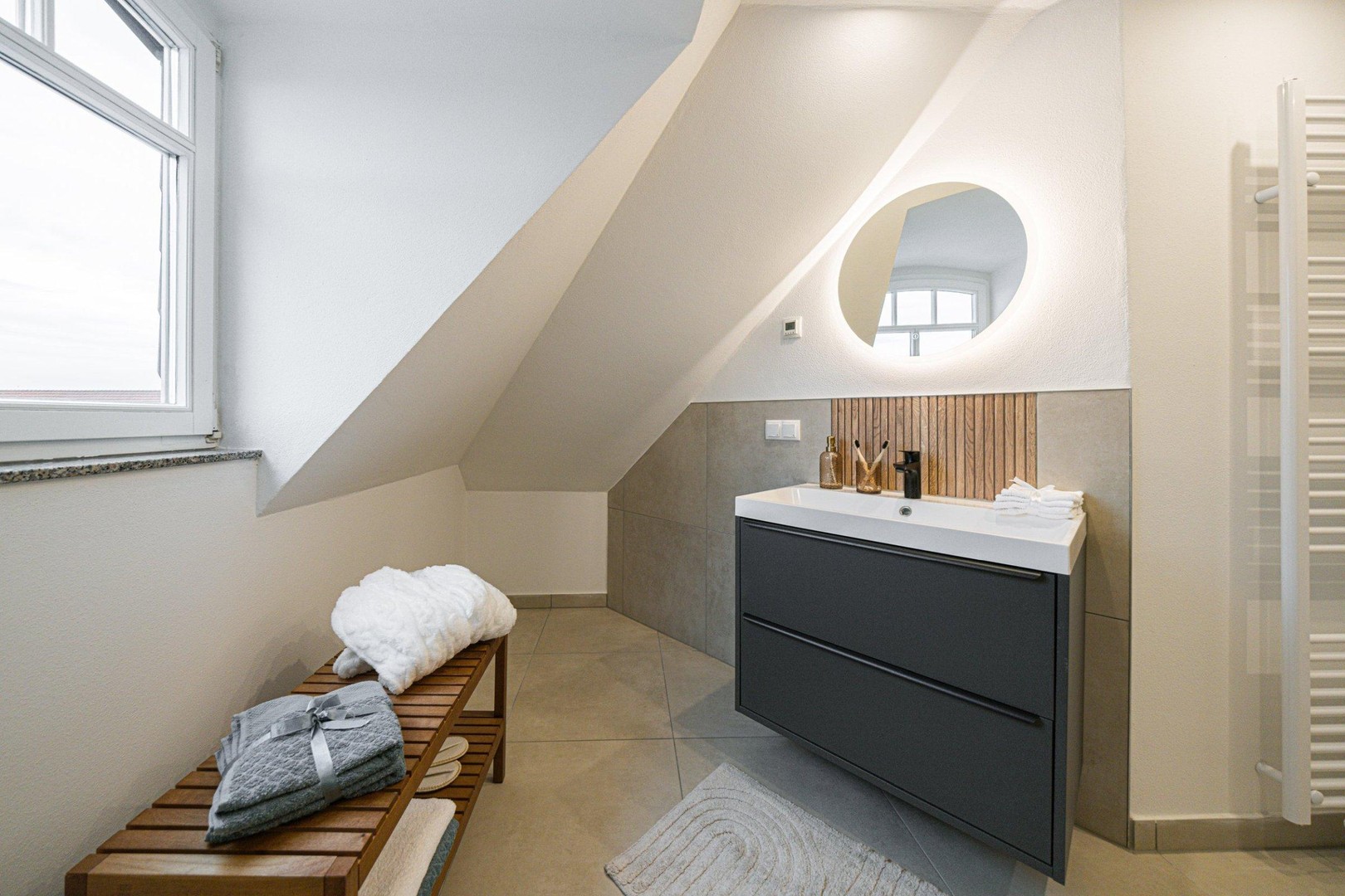 *Frisch modernisiert: 3-Zimmer-Altbau in Leipzig – bezugsfrei & renditestark, direkt vom Eigentümer* – Leipzig – Vorschaubild 9