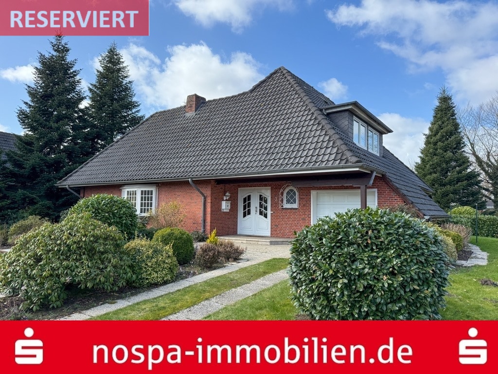 Stilvolles Wohnhaus in der Kreisstadt Husum - ruhige Sackgassenlage mit 1.370m² Traumgrundstück – Husum – Bild 1 von 9