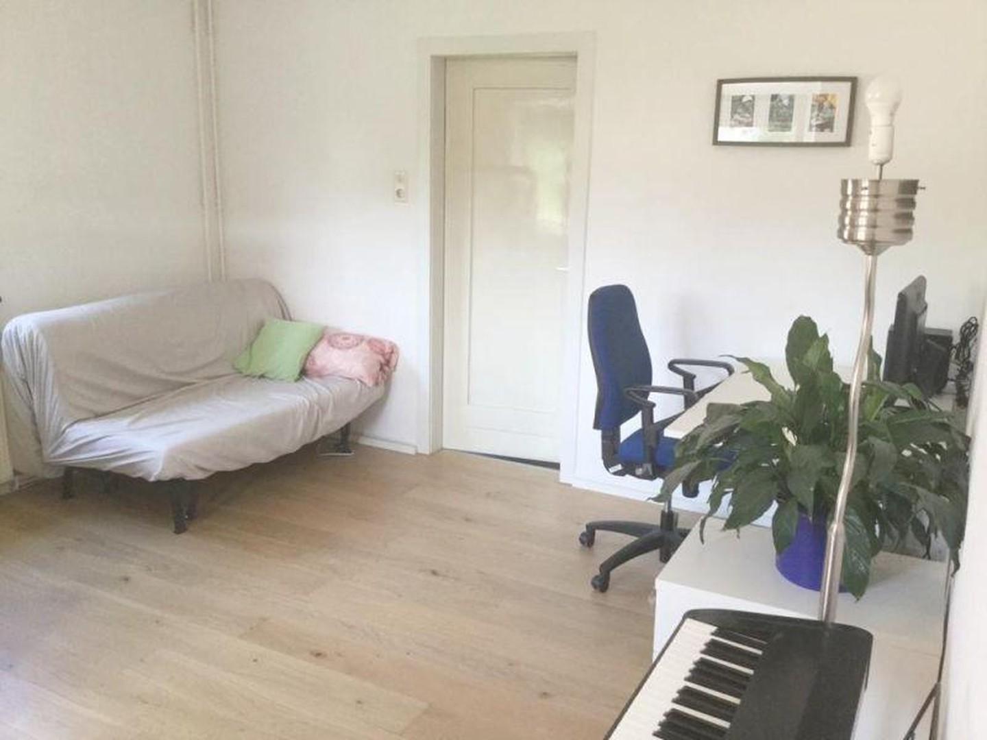 Sehr schöne, helle 2 Zi - mit Einbauküche und Autostellplatz in München - Maxvorstadt – München – Vorschaubild 6