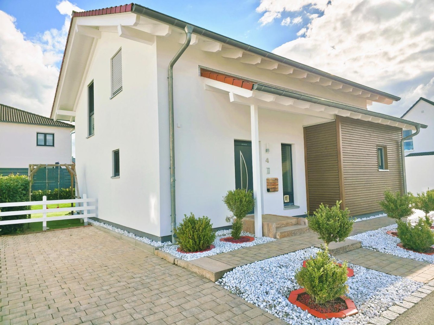 PROVISIONSFREI: Freistehendes Einfamilienhaus mit Erdwärme A+ Energieverbrauch 12,1 kWh/(m²a) – Wilhermsdorf – Vorschaubild 4