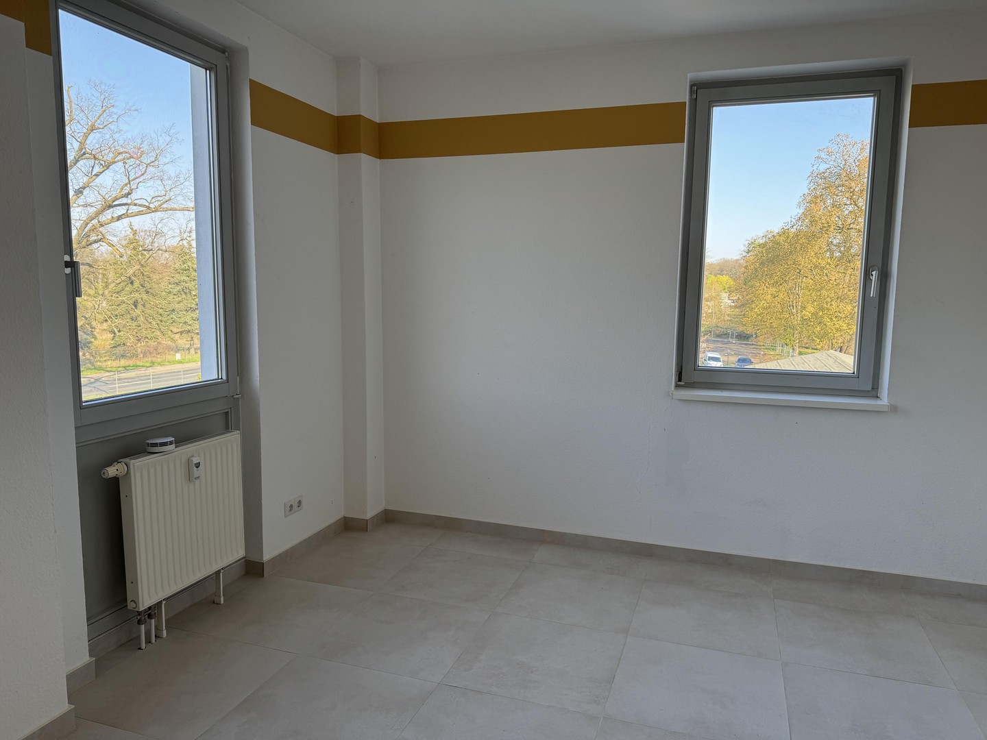 Seeblick • Große Fenster • Balkon zum Wasser – Potsdam – Vorschaubild 10