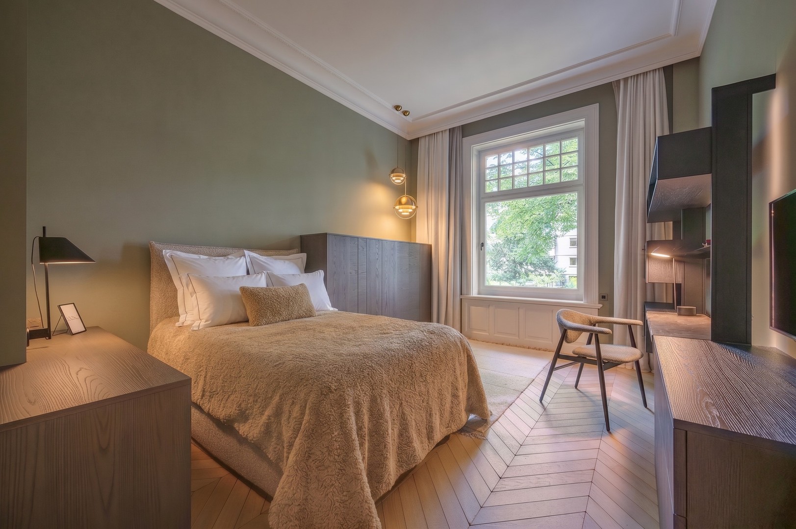 Rarität: Luxussanierter Altbau mit Traumgarten, 3 Terrassen & absoluter Ruhe – Hamburg – Vorschaubild 13