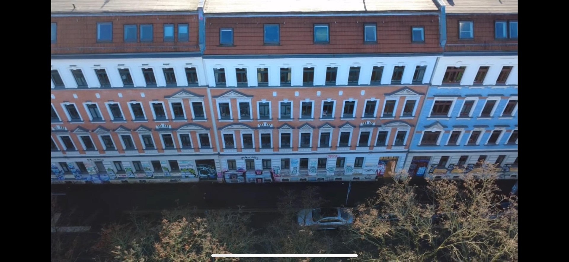 Bezugsfrei! Hochwertig saniert! Parkblick! Ihre neue Wohnung im hippen Szeneviertel