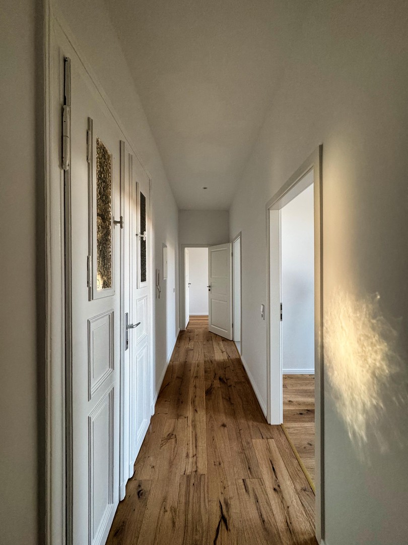 Bezugsfrei! Hochwertig saniert! Parkblick! Ihre neue Wohnung im hippen Szeneviertel – Leipzig – Vorschaubild 5