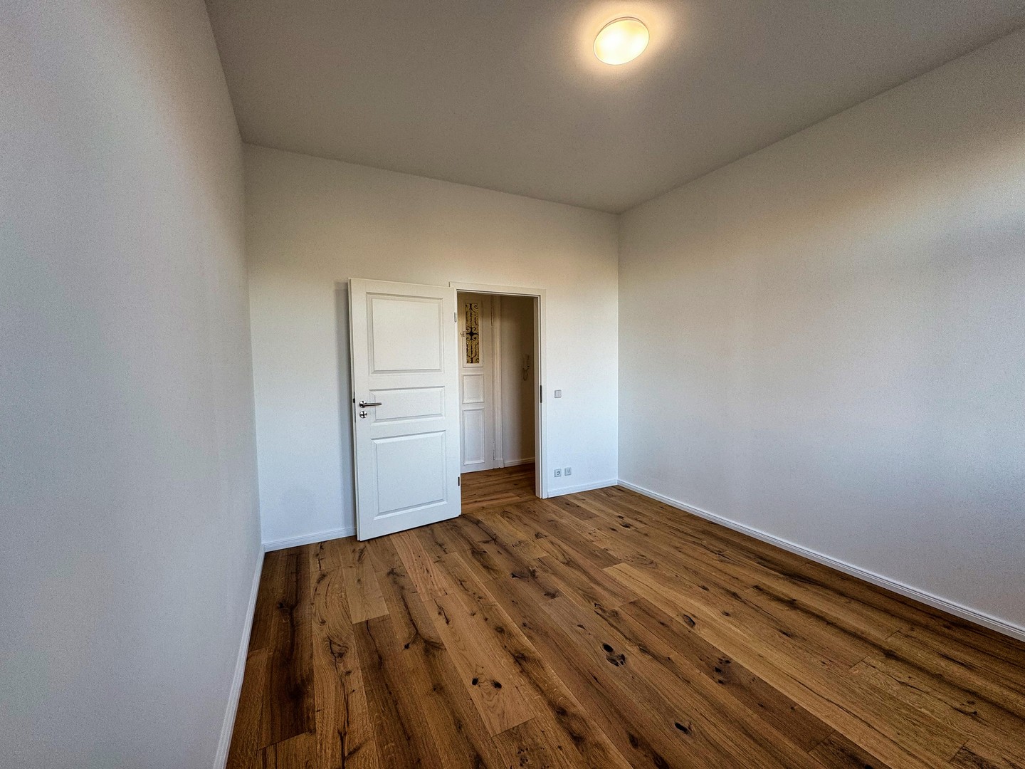 Bezugsfrei! Hochwertig saniert! Parkblick! Ihre neue Wohnung im hippen Szeneviertel – Leipzig – Vorschaubild 7