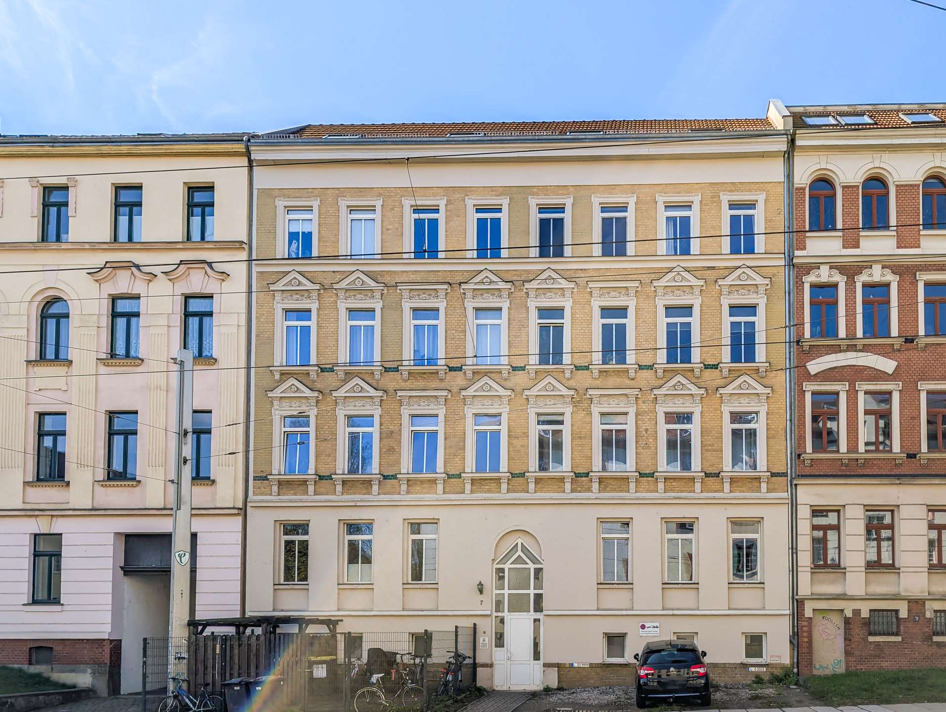 IST-Rendite 4,37%! Wunderschönes MFH - Top gepflegt + Balkone + Stellplätze – Leipzig – Vorschaubild 2