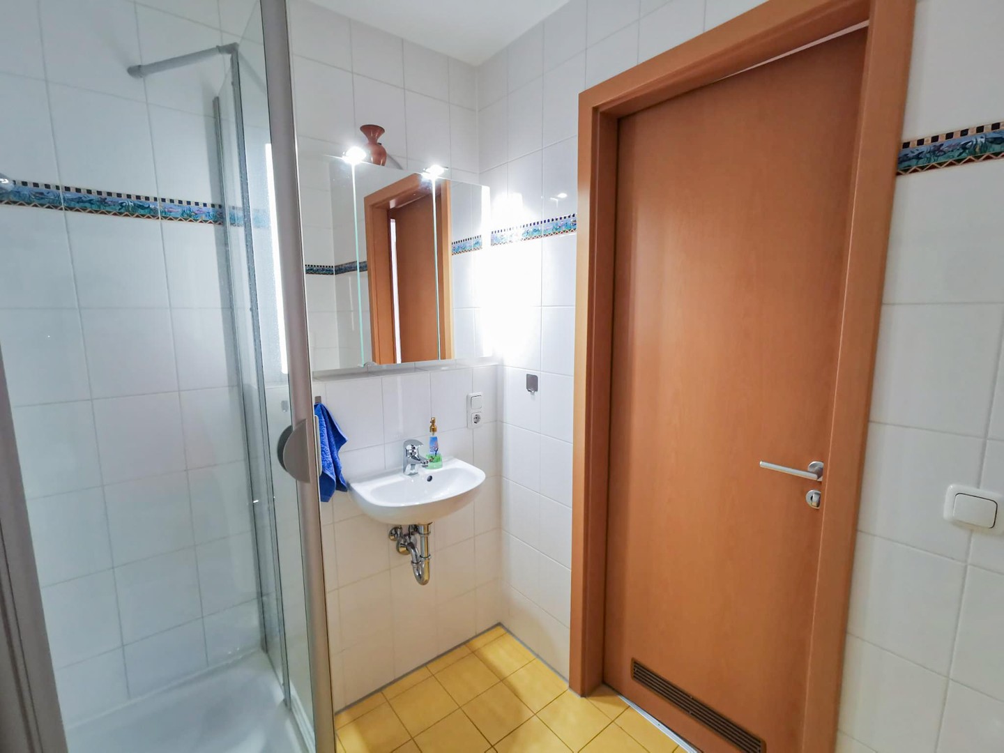 PROVISIONSFREI: Helle & großzügige 4-Zimmer Wohnung in Schwabing – München – Vorschaubild 24
