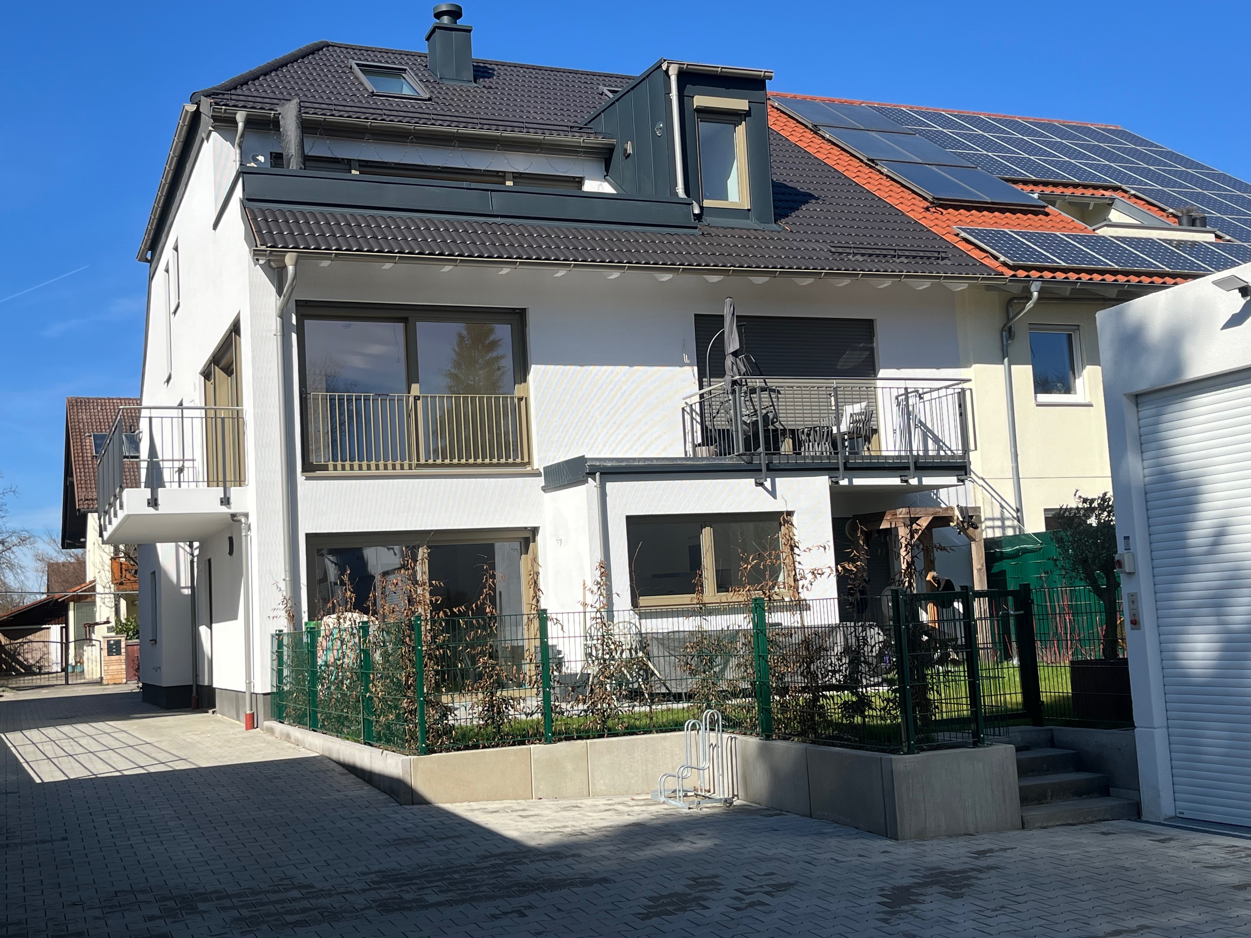 MÜNCHNER IG: ERSTBEZUG Juni 26 - Hochwertige ETW in ruhiger Lage mit Blick ins Grüne! – München – Bild 1 von 15