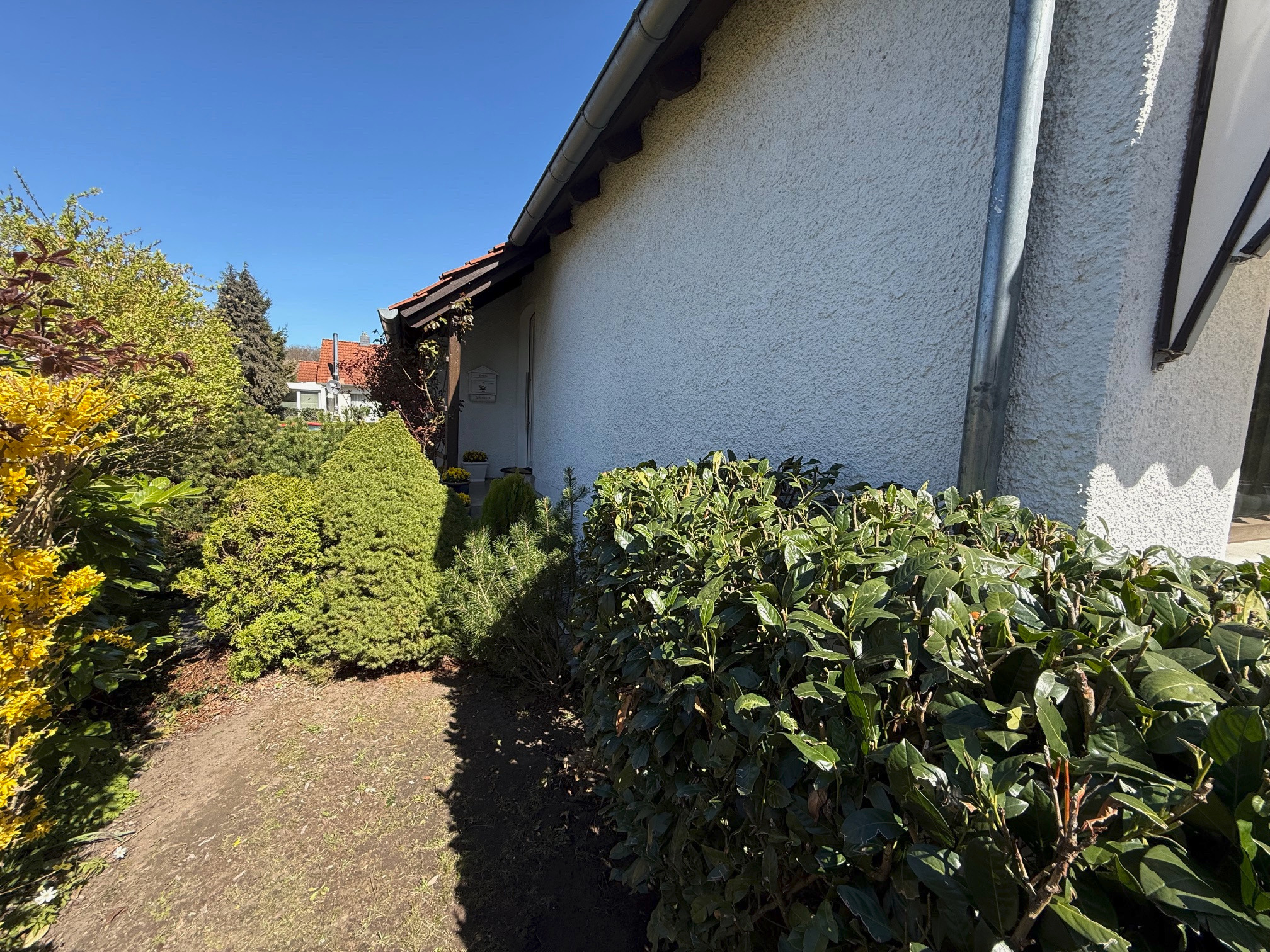 Gepflegtes und gemütliches Wohlfühl-1-Familienhaus in sehr beliebter Wohnlage von Helmstedt – Helmstedt – Vorschaubild 9