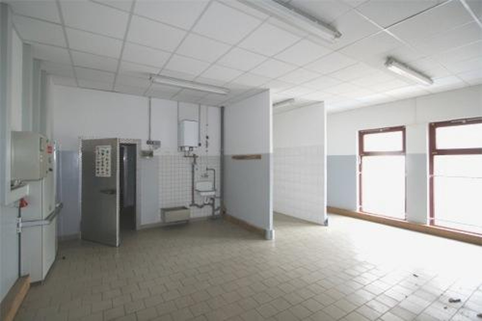 bg