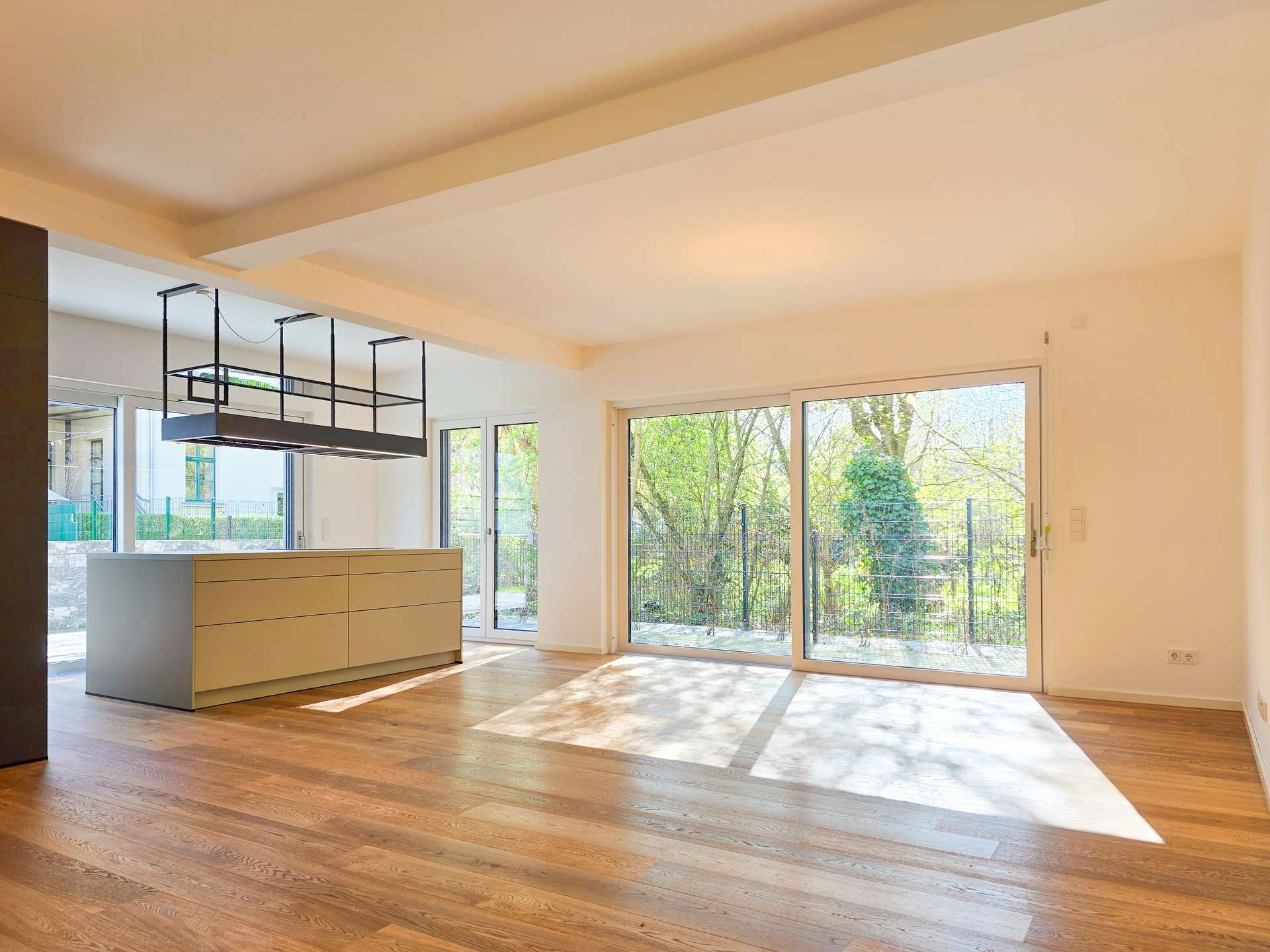 Erstbezug im Waldstraßenviertel l Privatgarten | 2 Terrassen | EBK | Provisionsfrei – Leipzig – Vorschaubild 7