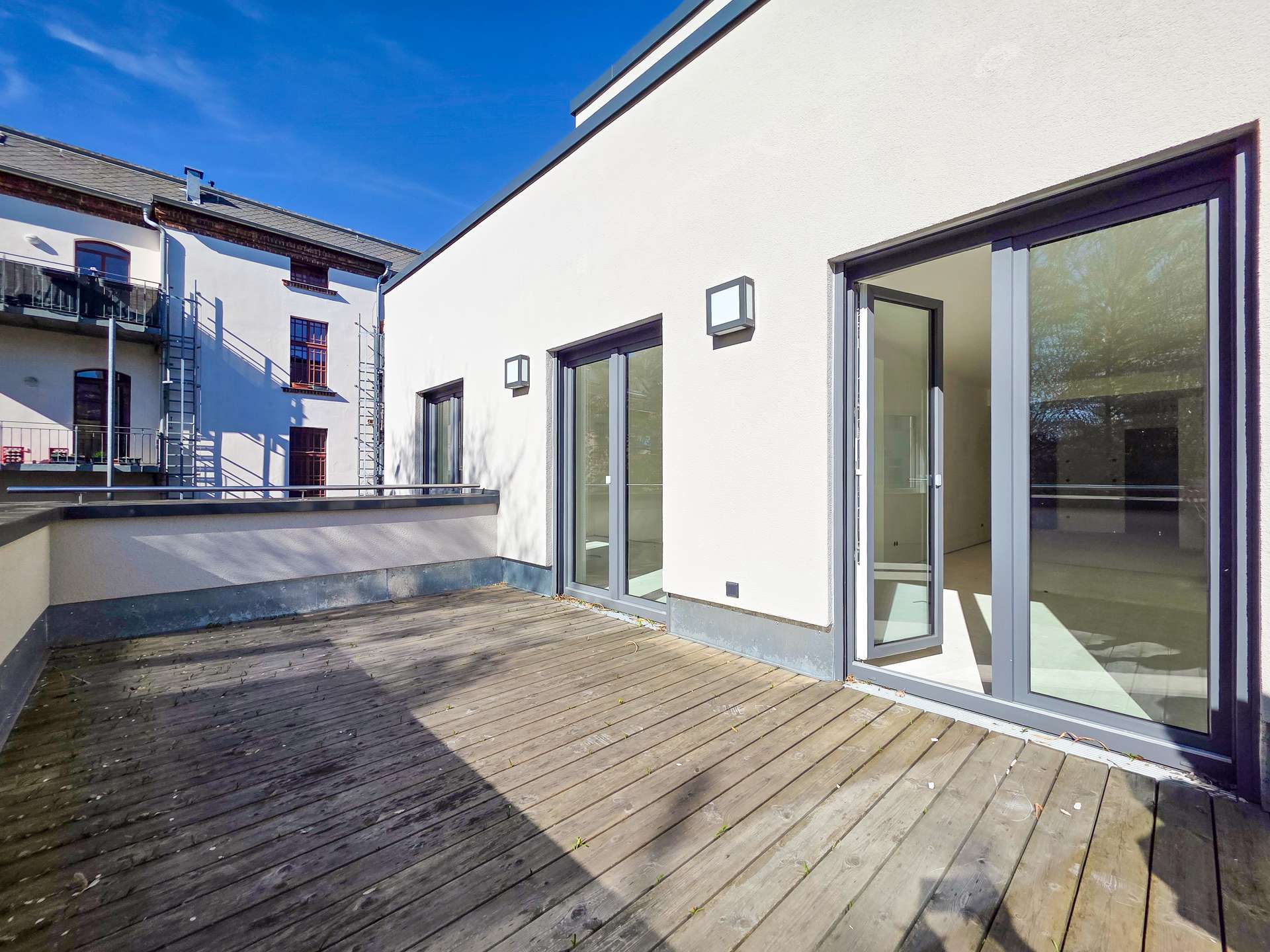 Traumhafte Neubauwohnung im Waldstraßenviertel l Traumhafte Terrasse l Provisionsfrei für den Käufer – Leipzig – Vorschaubild 3