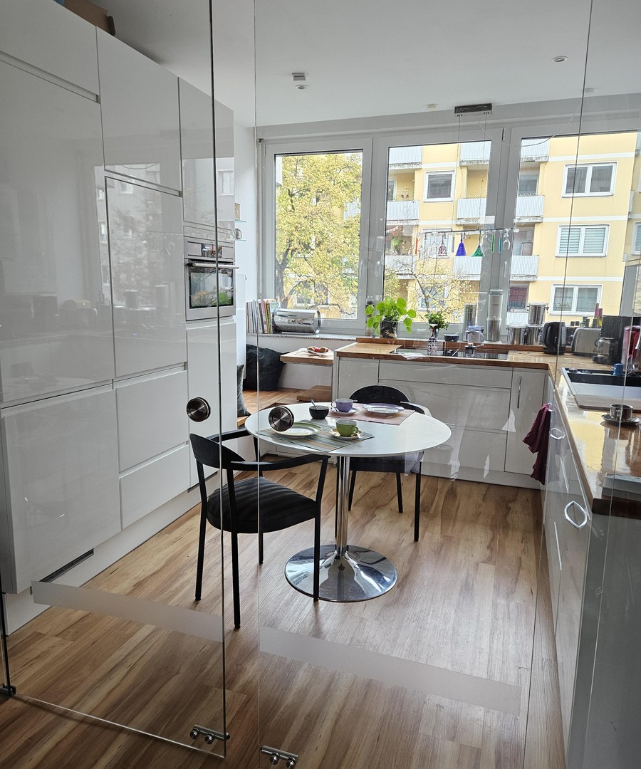 3-Zi-Maisonette-Wohnung, zentral, sonnig, gr. Terrassen – Munich – Vorschaubild 6