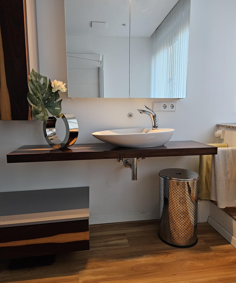 3-Zi-Maisonette-Wohnung, zentral, sonnig, gr. Terrassen – Munich – Vorschaubild 9