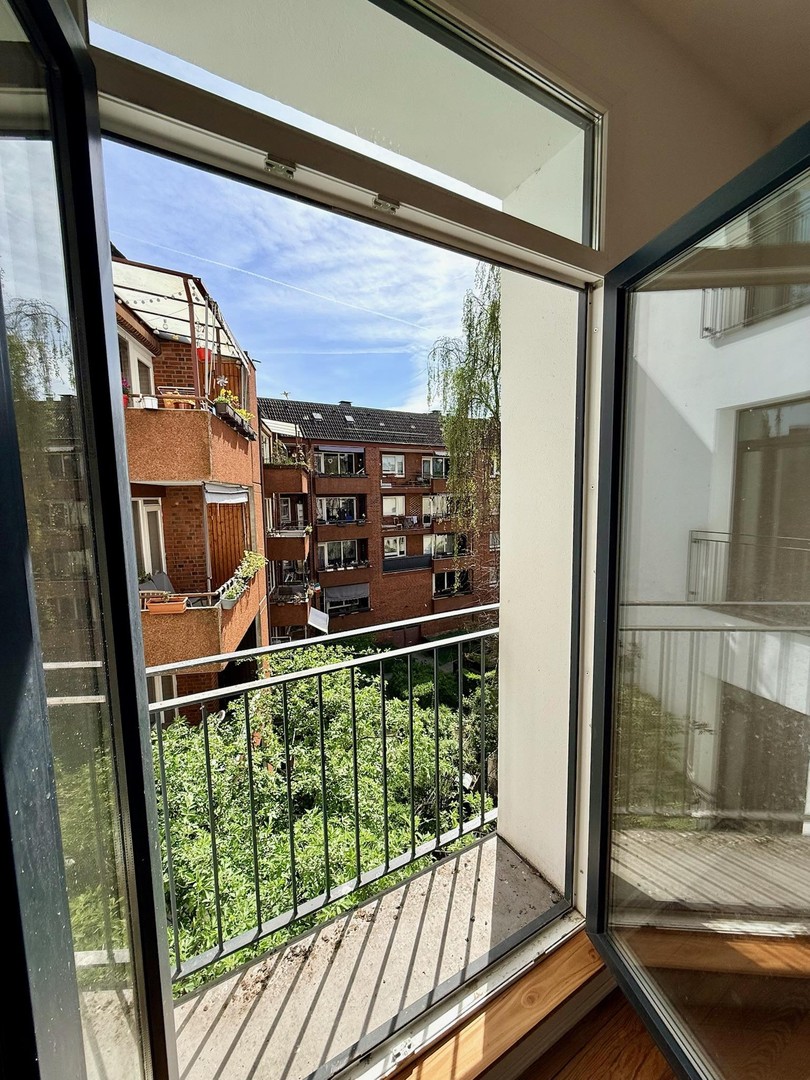 Charmante 2-Zimmer-Wohnung mit Altbauflair – kernsaniert & sofort verfügbar – Hamburg – Vorschaubild 3