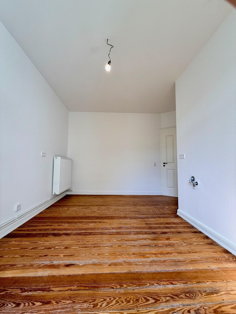 Charmante 2-Zimmer-Wohnung mit Altbauflair – kernsaniert & sofort verfügbar – Hamburg – Vorschaubild 6