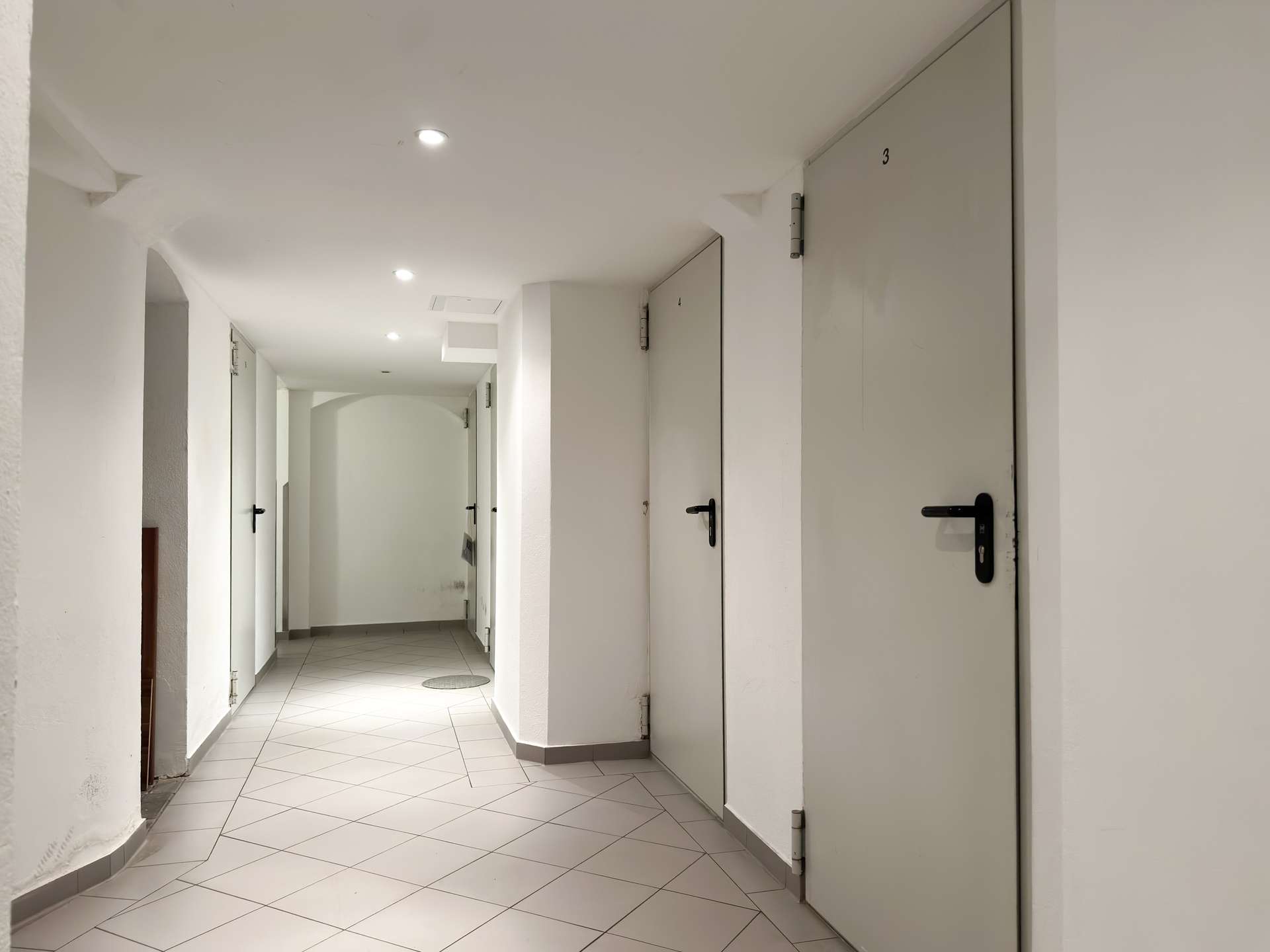 Bezugsfrei nahe Karl-Heine-Kanal: exklusive Altbauwohnung mit Sauna, Balkon und Echtholzparkett – Leipzig – Vorschaubild 14