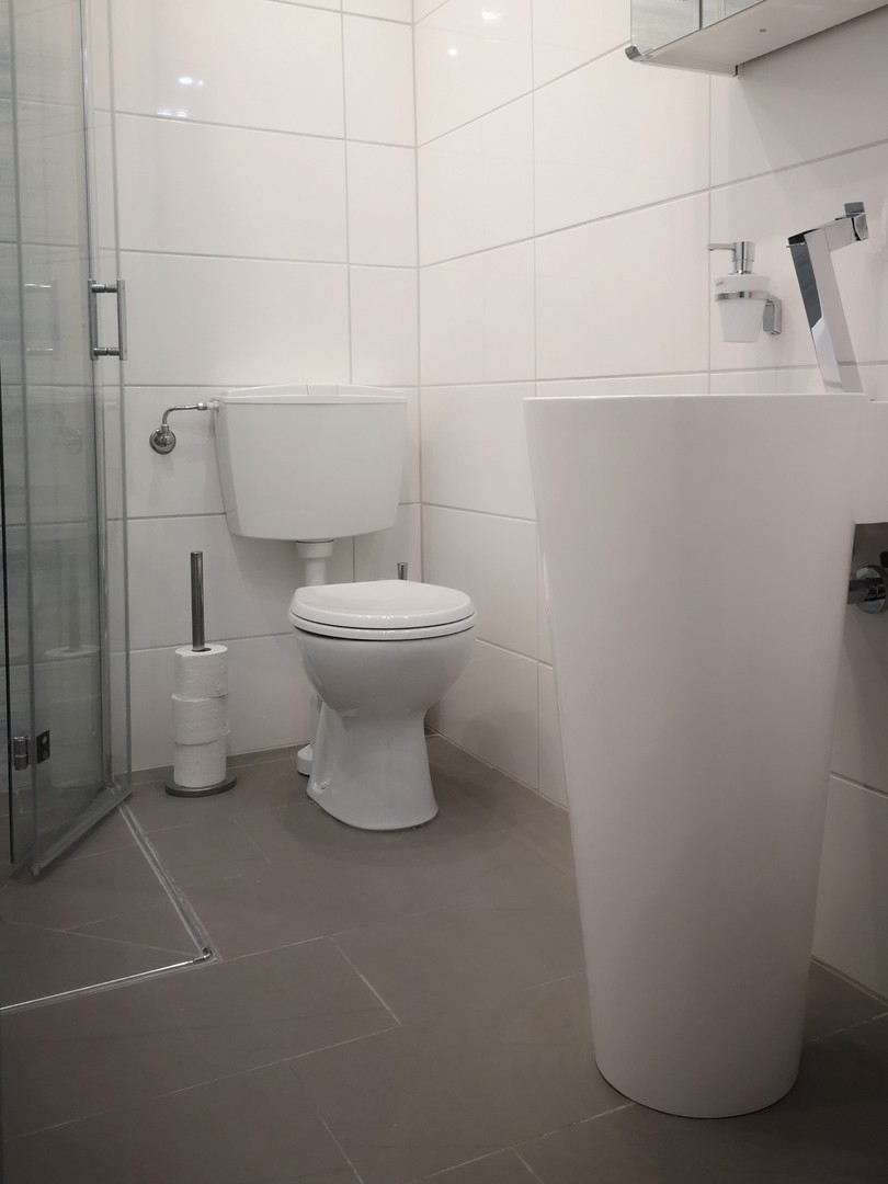 Traumhafter Resthof in absoluter Alleinlage direkt hinterm Eiderdeich mit eigenem Leuchtturm! – Lehe – Vorschaubild 16