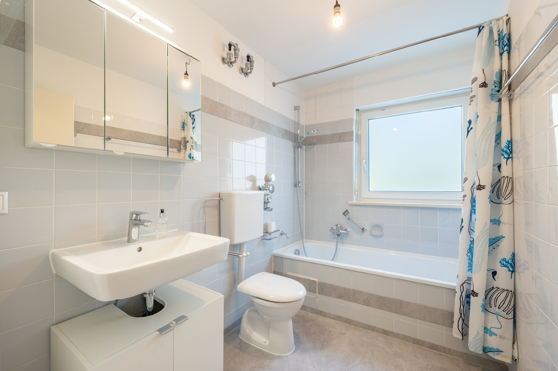 AIGNER- 3-Zimmer-Wohnung in Obersendling mit charmantem Grünblick und Wohlfühlfaktor – München – Vorschaubild 5