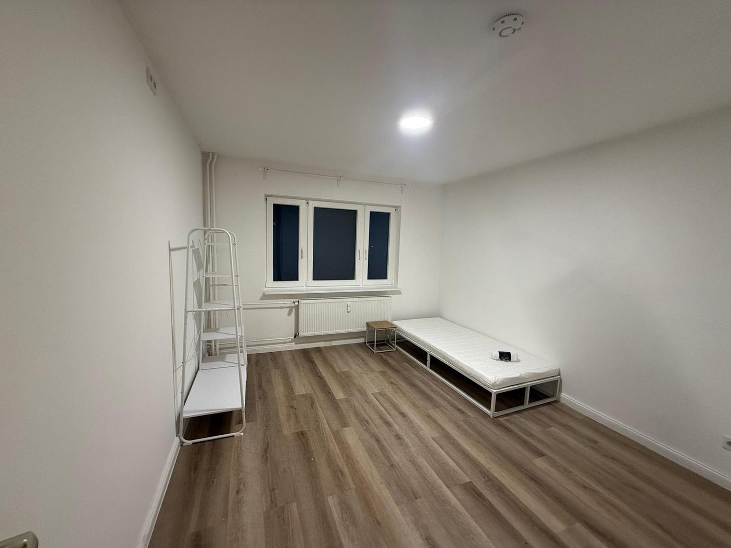 Ohne Mieter - Stellplatz inklusive - Kernsaniertes Wohnen in TUHH-Nähe – Hamburg – Vorschaubild 3