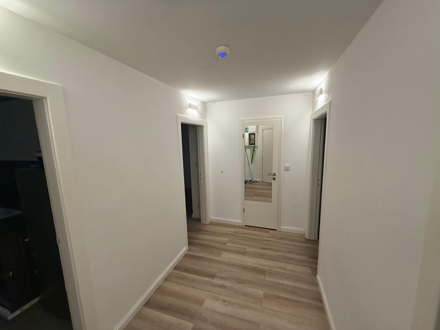 Ohne Mieter - Stellplatz inklusive - Kernsaniertes Wohnen in TUHH-Nähe – Hamburg – Vorschaubild 8
