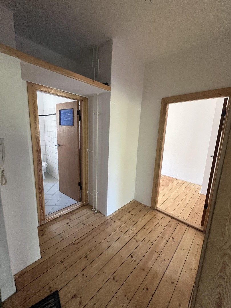 Gelegenheit: Bezugsfreie Wohnung in bevorzugter Lage ruhig und dennoch zentral gelegen – Berlin – Vorschaubild 7