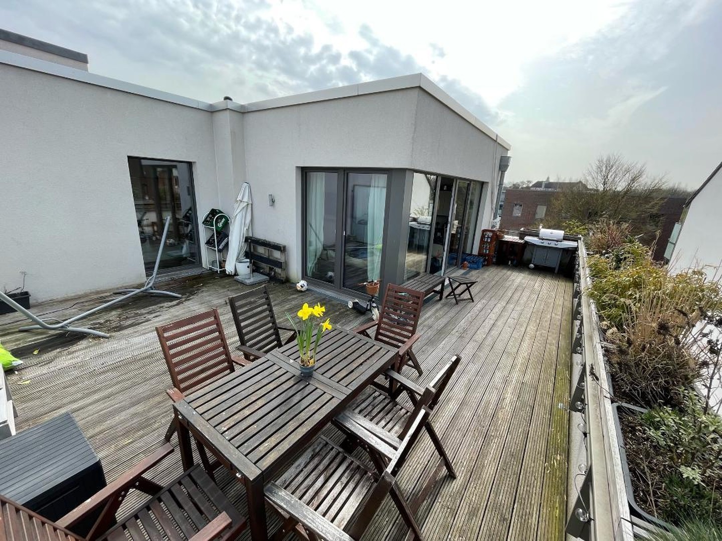 Penthousewohnung mit Blick ins Grüne – Hamburg – Vorschaubild 10